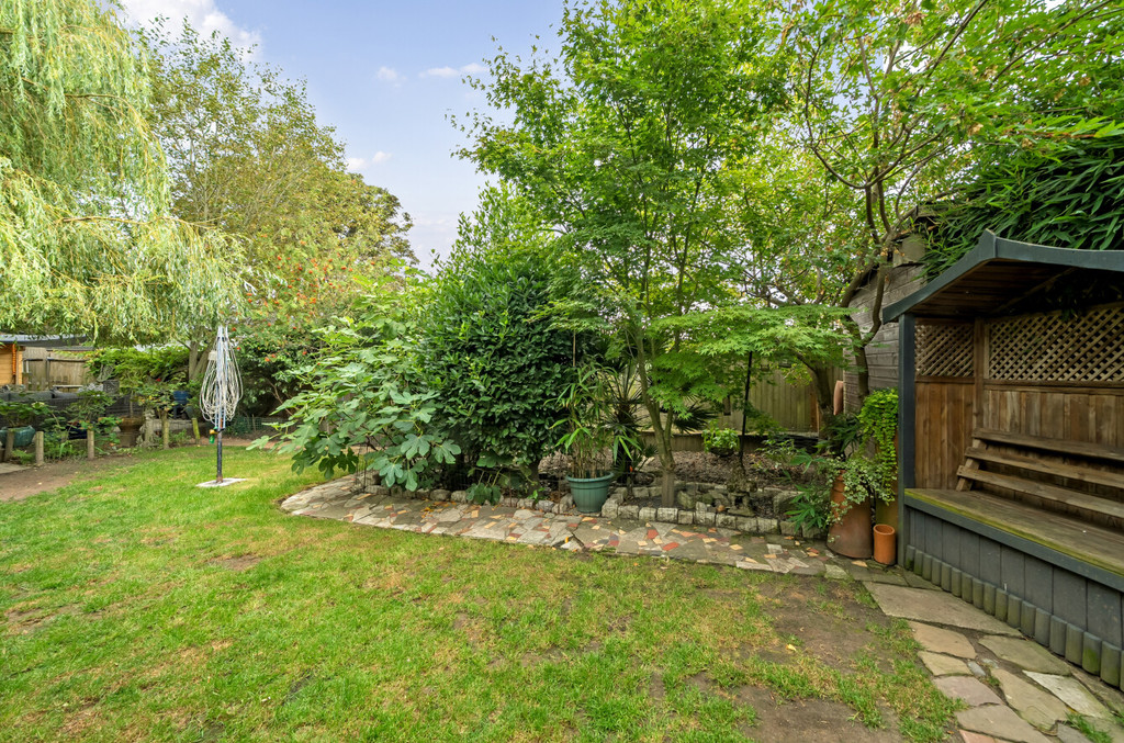 3 bed semi-detached house for sale in Old Farm Avenue, Sidcup  - Property Image 16