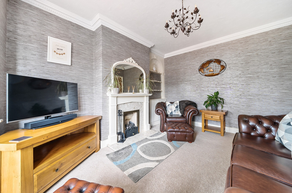 3 bed semi-detached house for sale in Old Farm Avenue, Sidcup  - Property Image 3