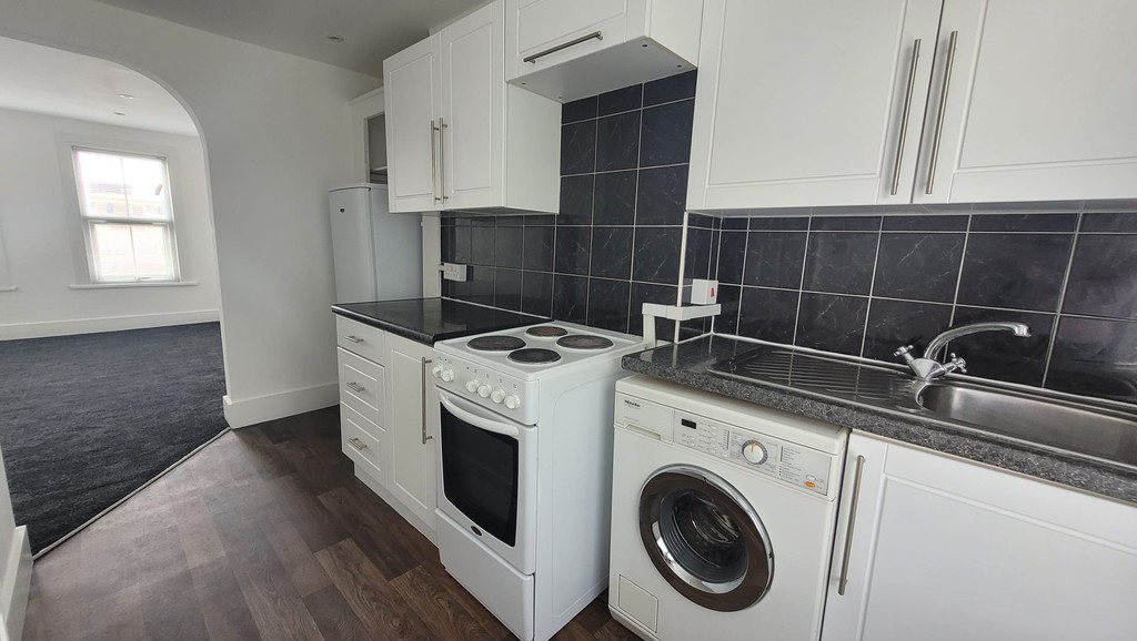 2 bed flat to rent in Alma Road, Sidcup, DA14 4EA  - Property Image 9