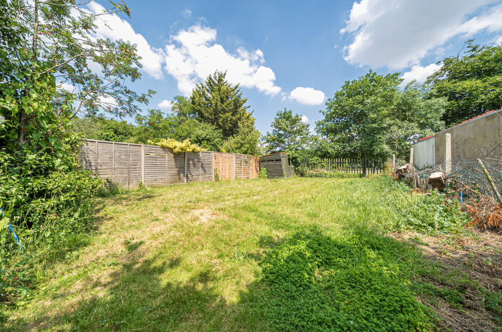 5 bed semi-detached house for sale in Hurst Road, Sidcup  - Property Image 14