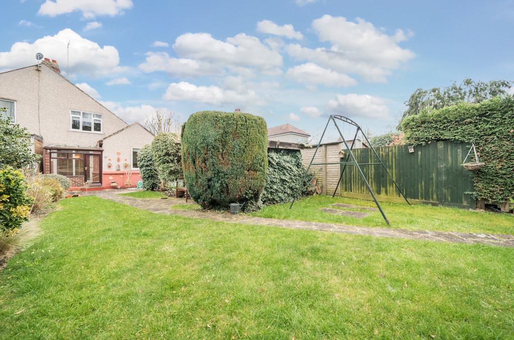 3 bed semi-detached house for sale in Marlborough Park Avenue, Sidcup  - Property Image 8