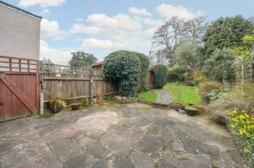 3 bed semi-detached house for sale in Marlborough Park Avenue, Sidcup  - Property Image 16