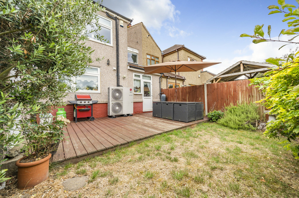 5 bed semi-detached house for sale in Marlborough Park Avenue, Sidcup  - Property Image 17