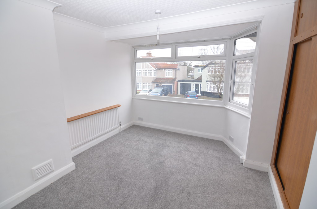 3 bed end of terrace house to rent in Penshurst Avenue, Sidcup, DA15 9EZ  - Property Image 4