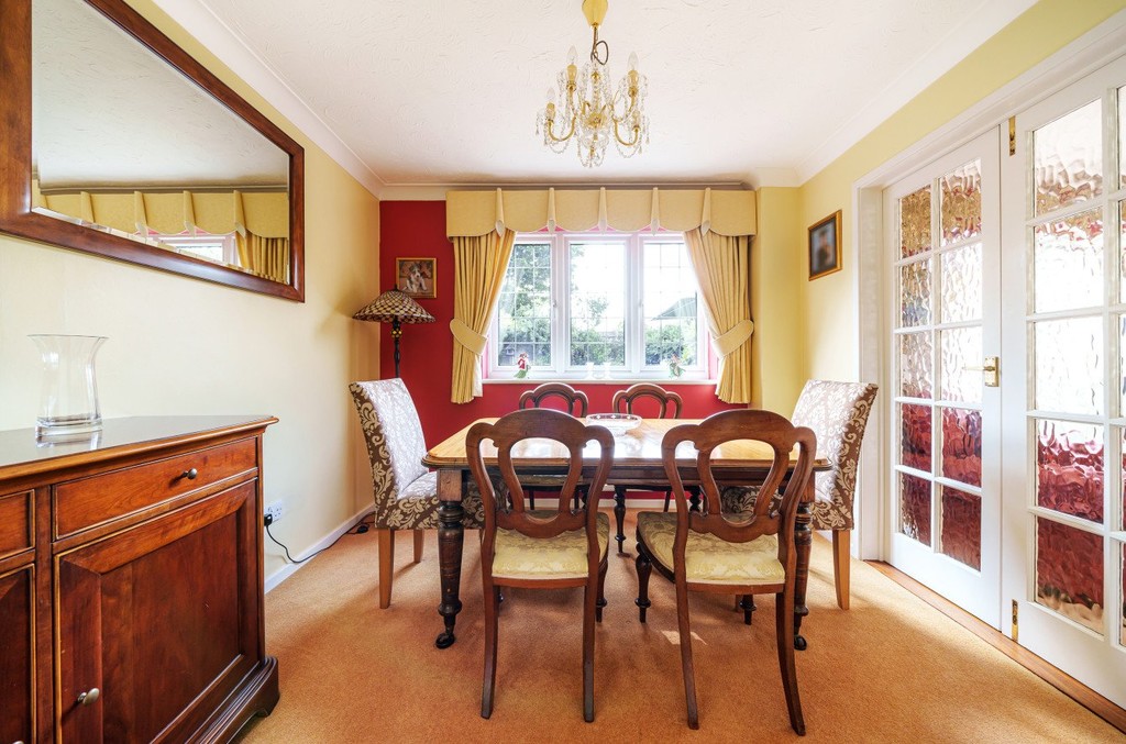 4 bed detached house for sale in Lamorbey Close, Sidcup  - Property Image 3