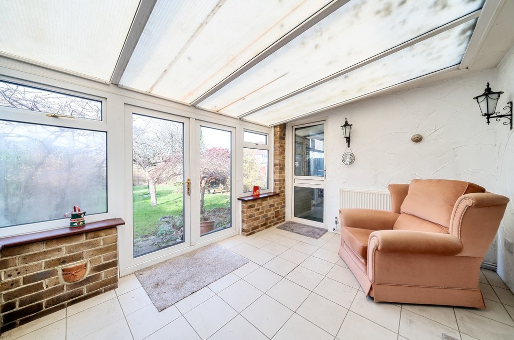 2 bed semi-detached bungalow for sale in Partridge Road, Sidcup  - Property Image 4