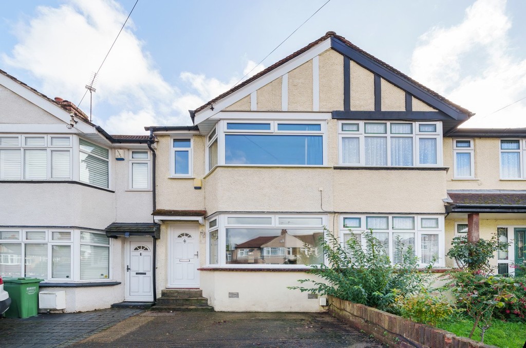 2 bed terraced house for sale in Dorchester Avenue, Bexley - Property Image 1