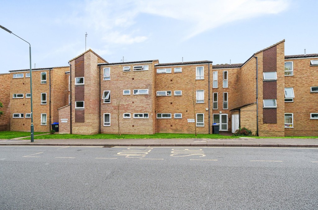 1 bed flat for sale in Jubilee Way, Sidcup  - Property Image 1