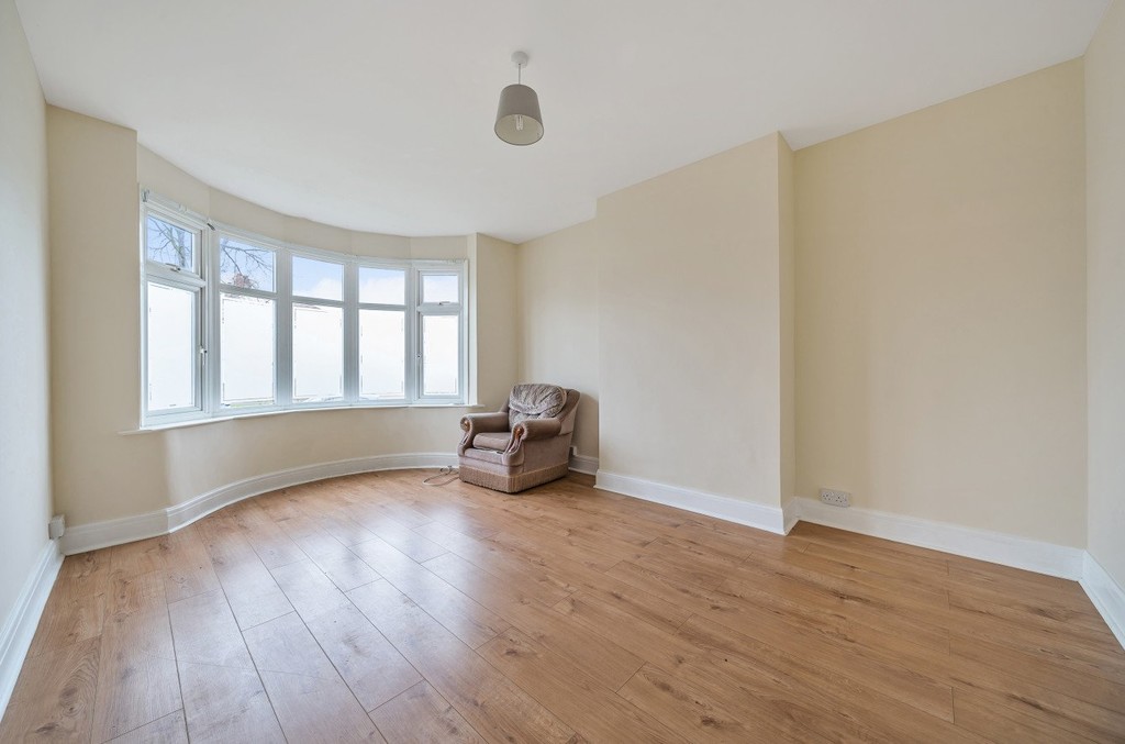 5 bed semi-detached house for sale in Hurst Road, Sidcup  - Property Image 2