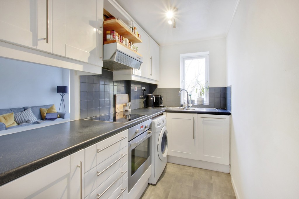 1 bed flat for sale in Longlands Road, Sidcup  - Property Image 3