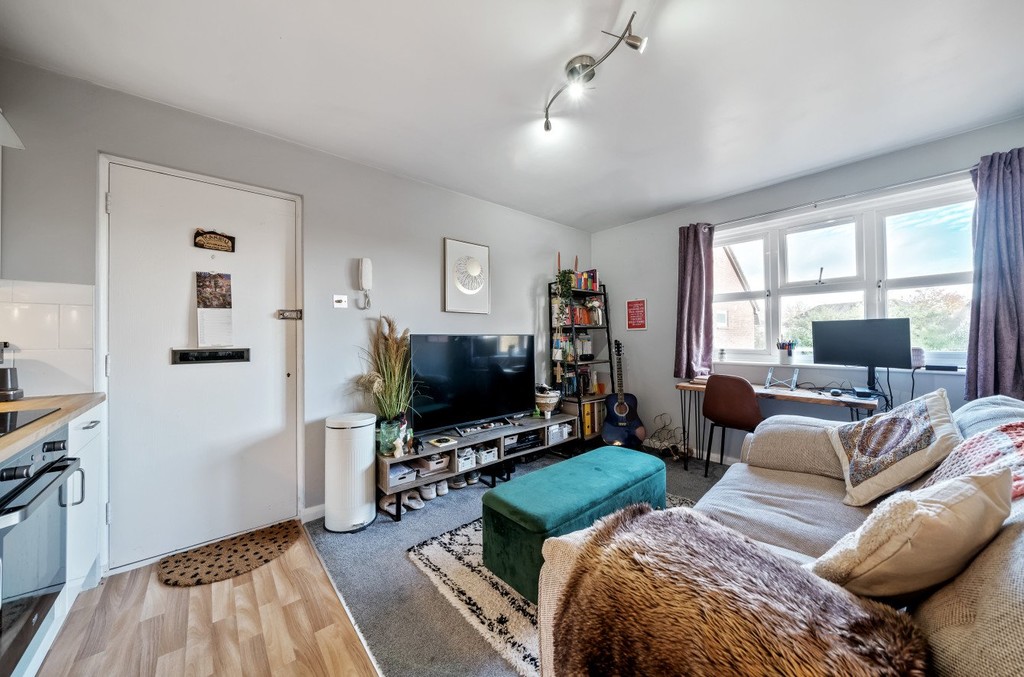 1 bed flat for sale in Kirkland Close, Sidcup  - Property Image 3