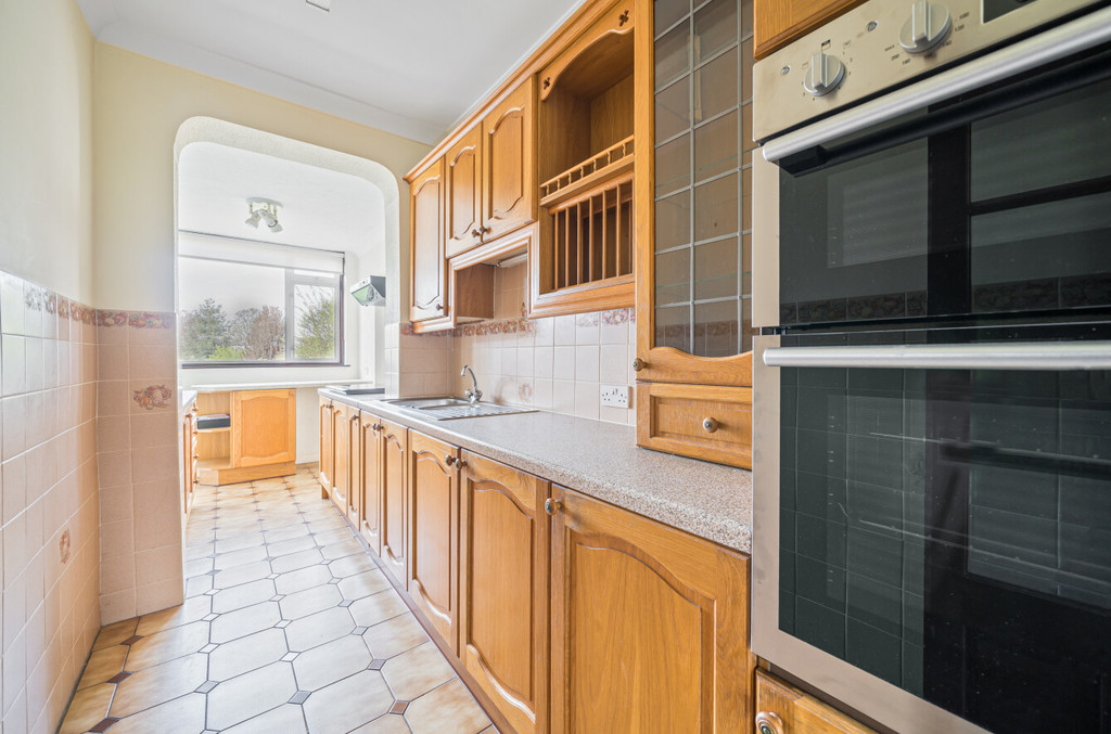 4 bed semi-detached house for sale in Bexley Lane, Sidcup  - Property Image 3