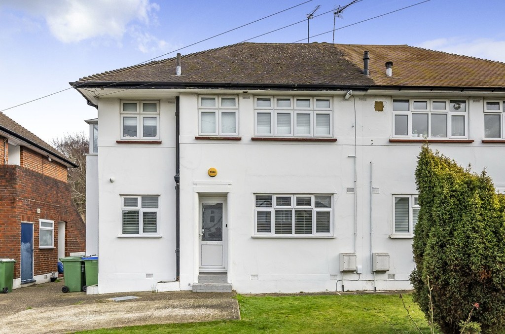 2 bed ground floor maisonette for sale in Lewis Road, Sidcup  - Property Image 1