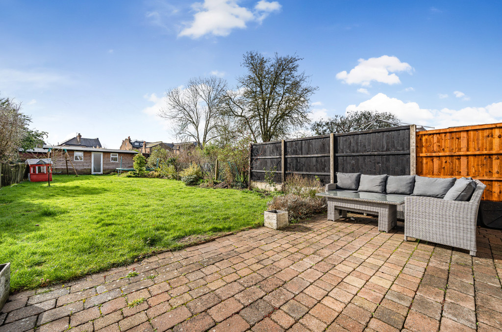 4 bed semi-detached house for sale in Longlands Park Crescent, Sidcup  - Property Image 8