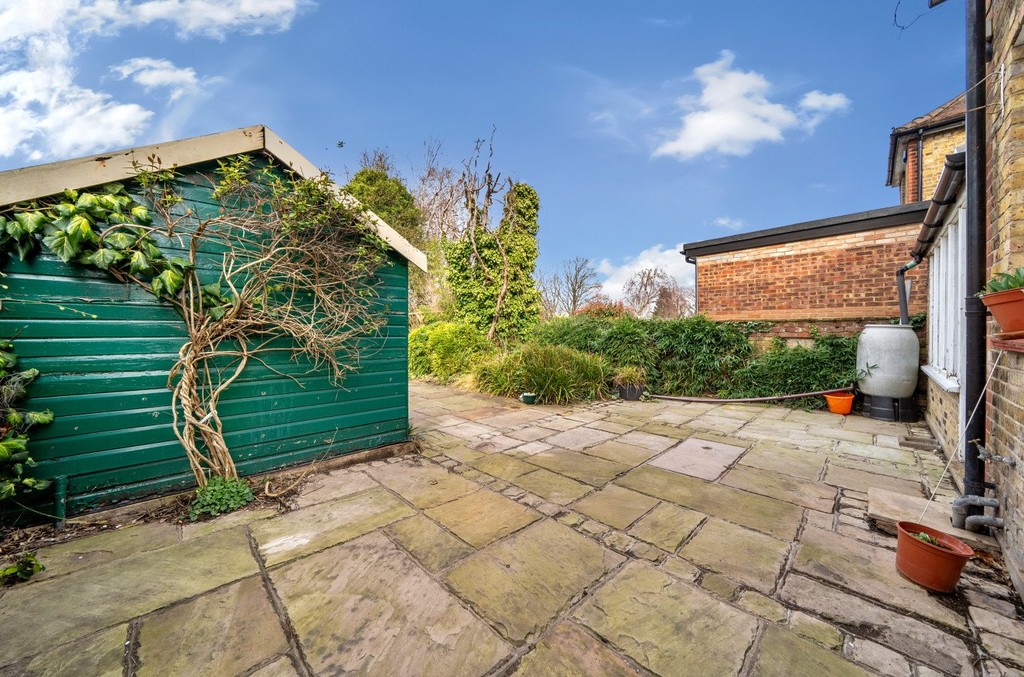 4 bed detached house for sale in Birchwood Avenue, Sidcup  - Property Image 15