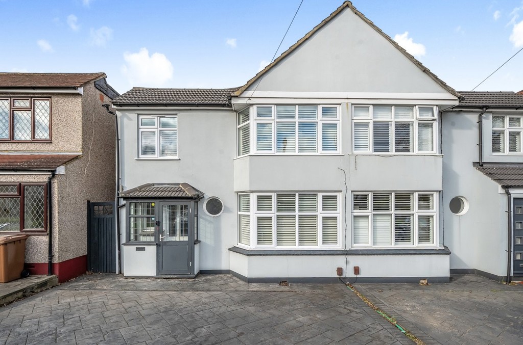 4 bed semi-detached house for sale in Willersley Avenue, Sidcup - Property Image 1