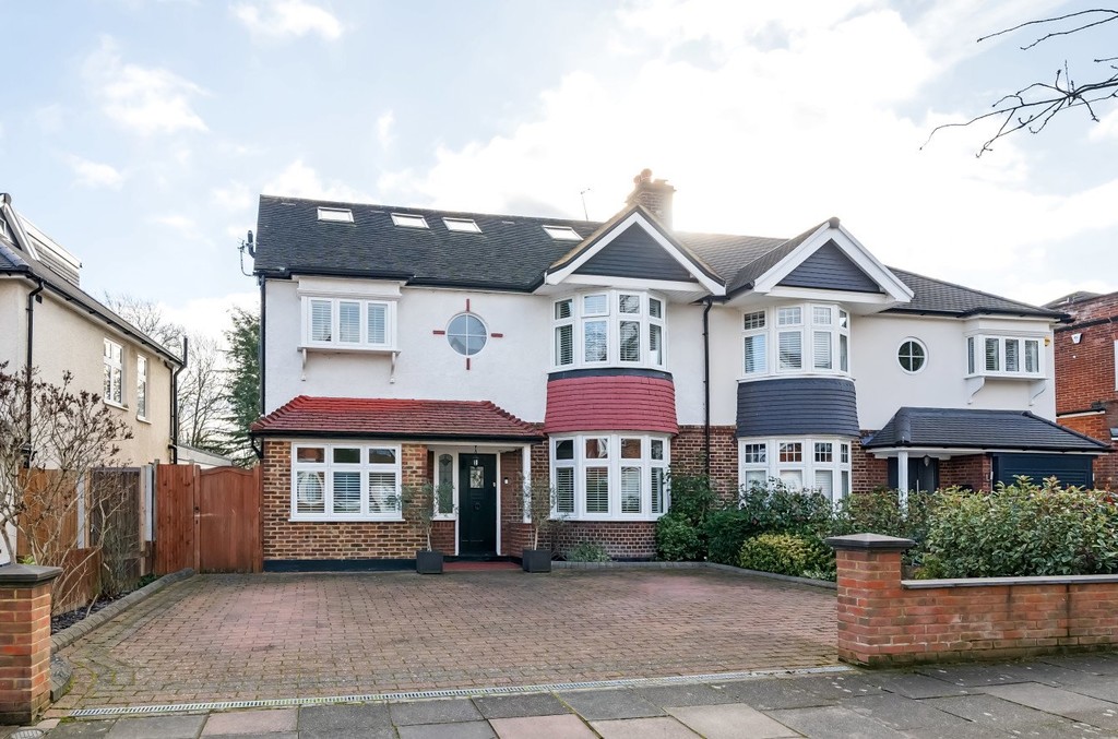 6 bed semi-detached house for sale in Selborne Road, Sidcup - Property Image 1