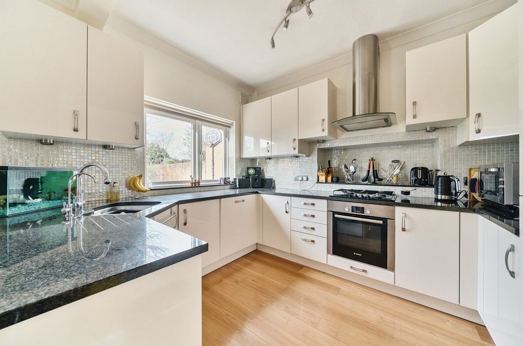 4 bed semi-detached house for sale in Parkhill Road, Sidcup  - Property Image 4