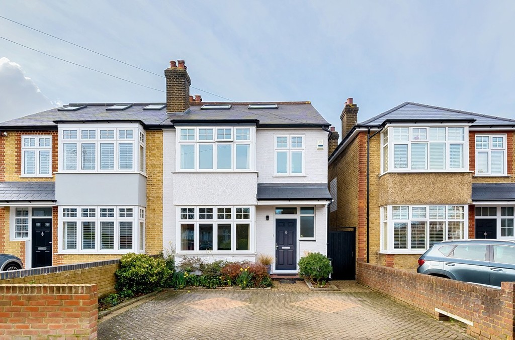 4 bed semi-detached house for sale in Parkhill Road, Sidcup  - Property Image 1