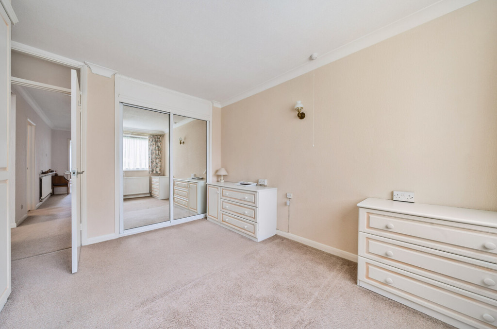 2 bed ground floor flat for sale in The Park, Sidcup  - Property Image 11