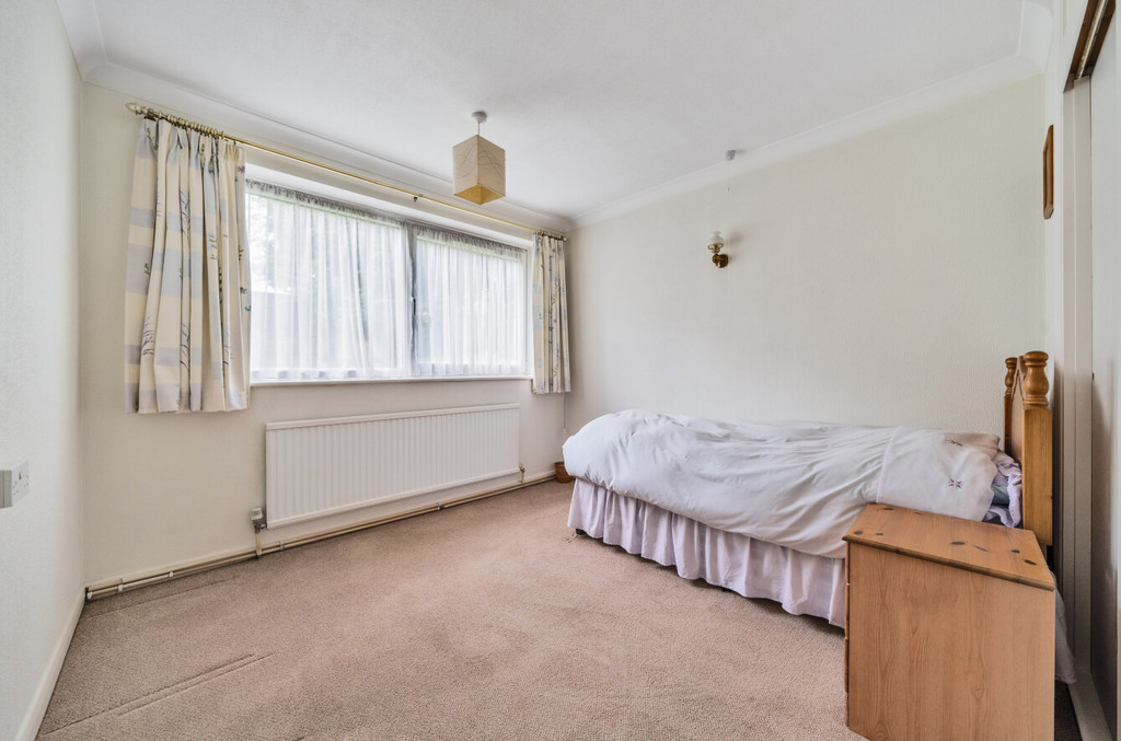 2 bed ground floor flat for sale in The Park, Sidcup  - Property Image 5