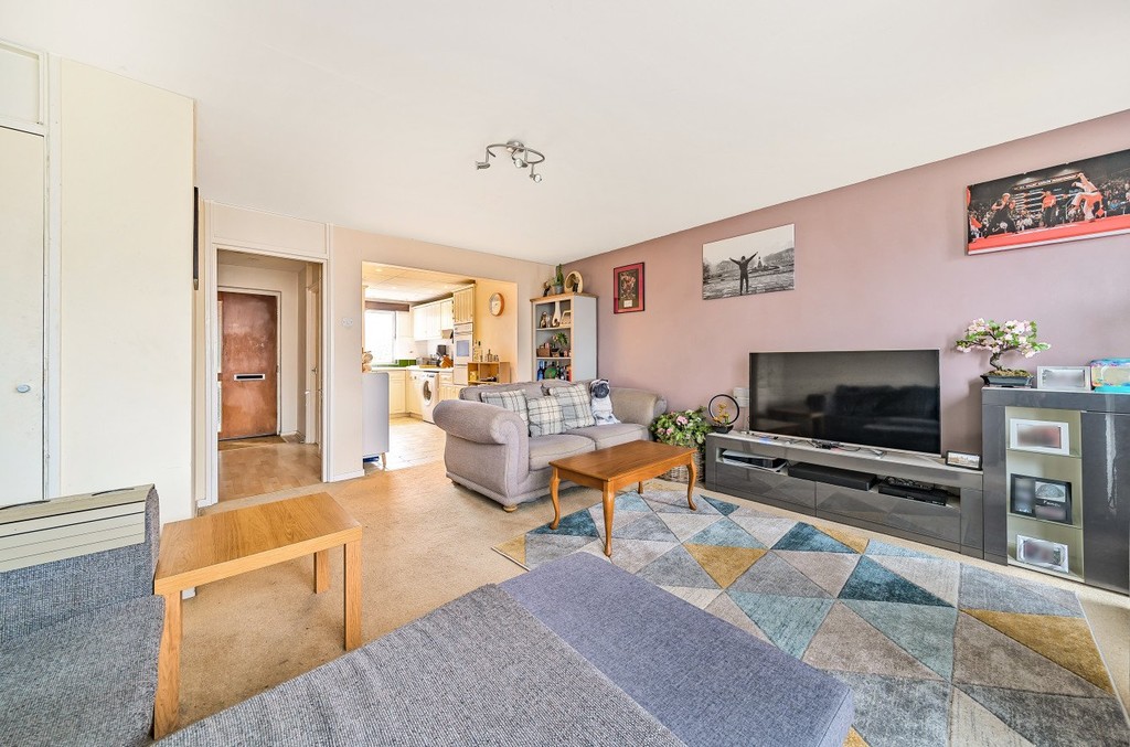 2 bed flat for sale in Longlands Road, Sidcup  - Property Image 2