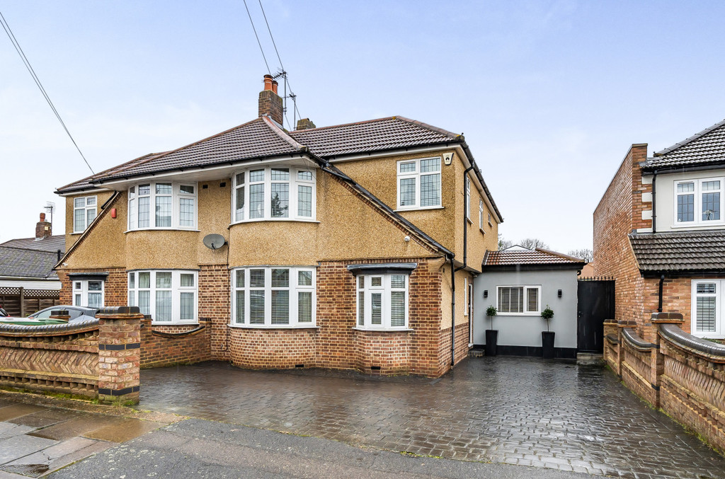 4 bed semi-detached house for sale in Cherrydown Road, Sidcup - Property Image 1