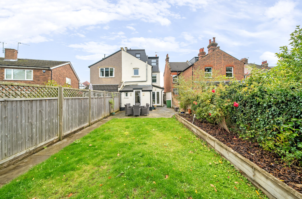 5 bed semi-detached house for sale in Longlands Road, Sidcup  - Property Image 14