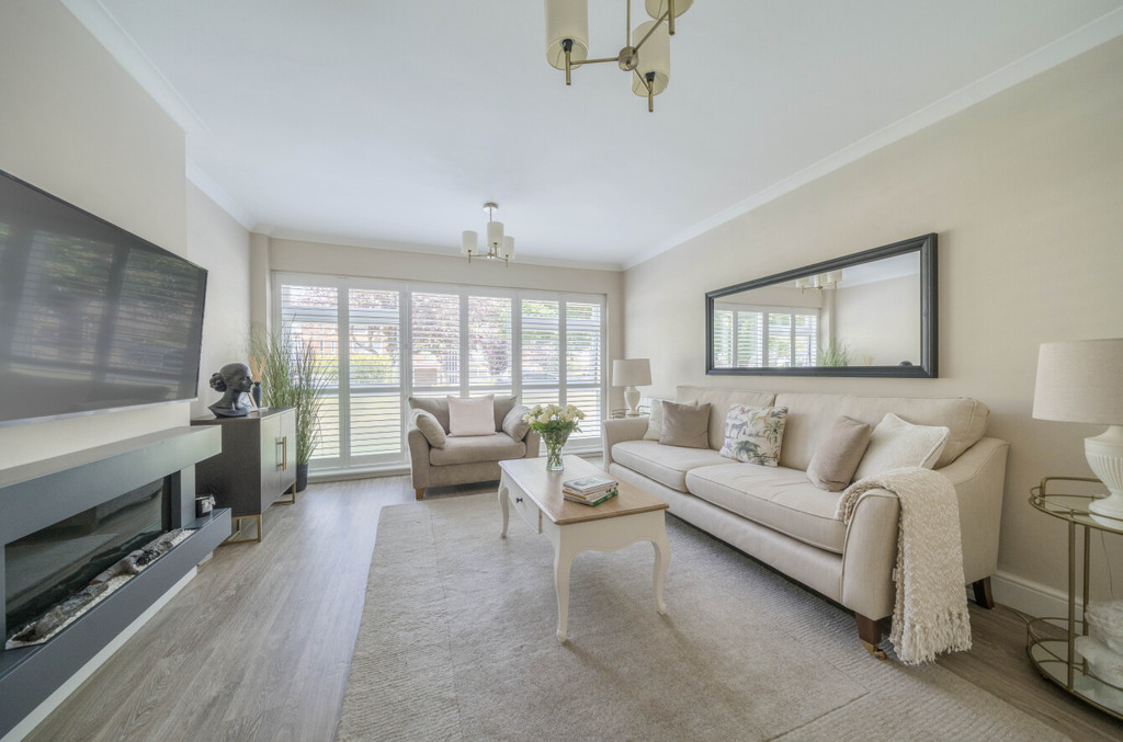2 bed maisonette for sale in Manor Road, Sidcup, DA15 7HU  - Property Image 2