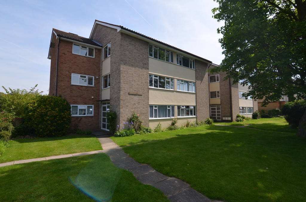 2 bed flat to rent in Lansdown Road, Sidcup  - Property Image 1