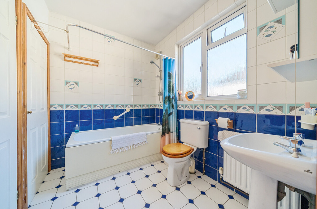 4 bed semi-detached house for sale in Collindale Avenue, Sidcup, DA15 9DW  - Property Image 11