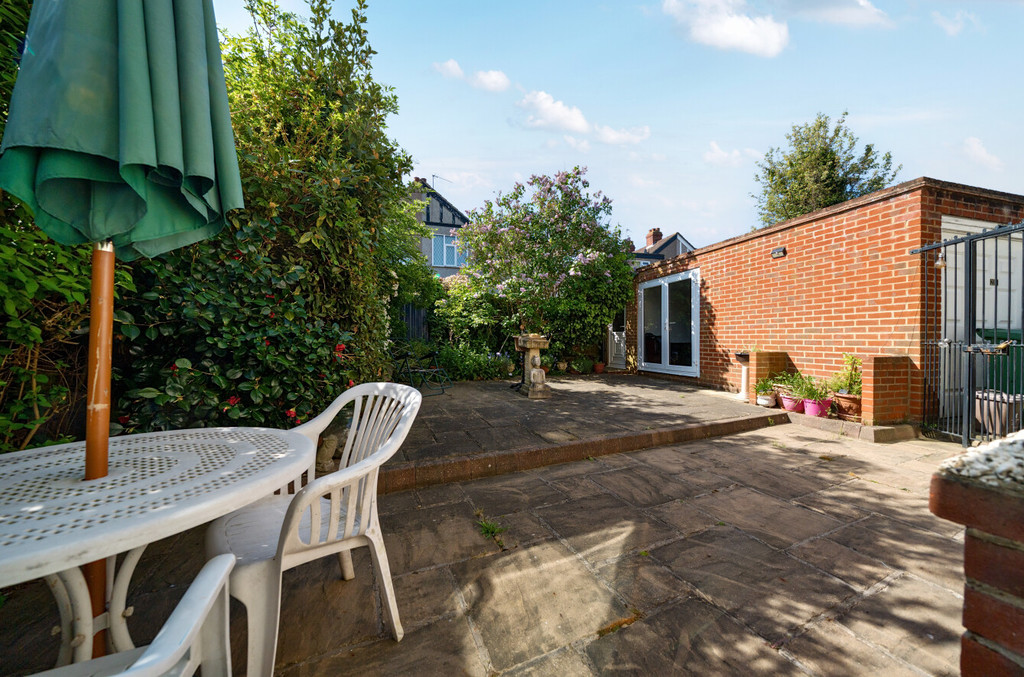 4 bed semi-detached house for sale in Collindale Avenue, Sidcup, DA15 9DW  - Property Image 13