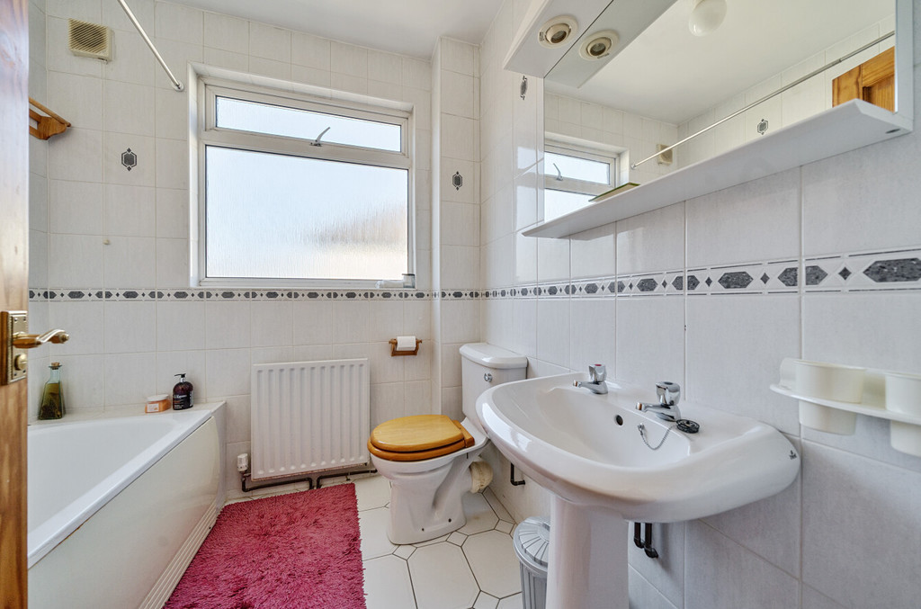 4 bed semi-detached house for sale in Collindale Avenue, Sidcup, DA15 9DW  - Property Image 9