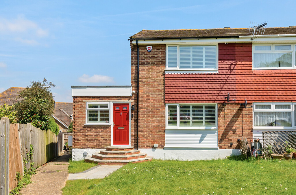 3 bed end of terrace house for sale in Tyron Way, Sidcup  - Property Image 1