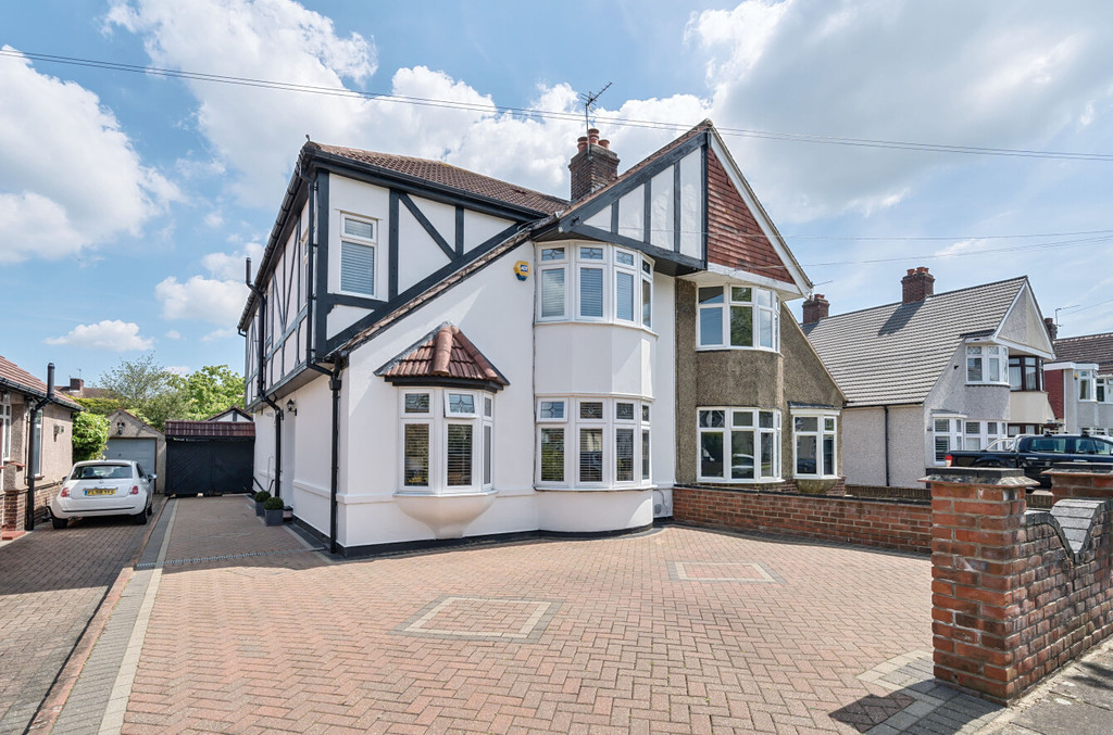 4 bed semi-detached house for sale in Chaucer Road, Sidcup  - Property Image 1