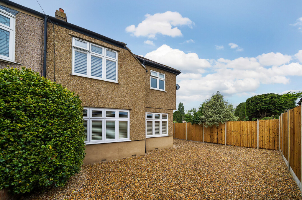 5 bed semi-detached house for sale in Corbylands Road, Sidcup  - Property Image 19