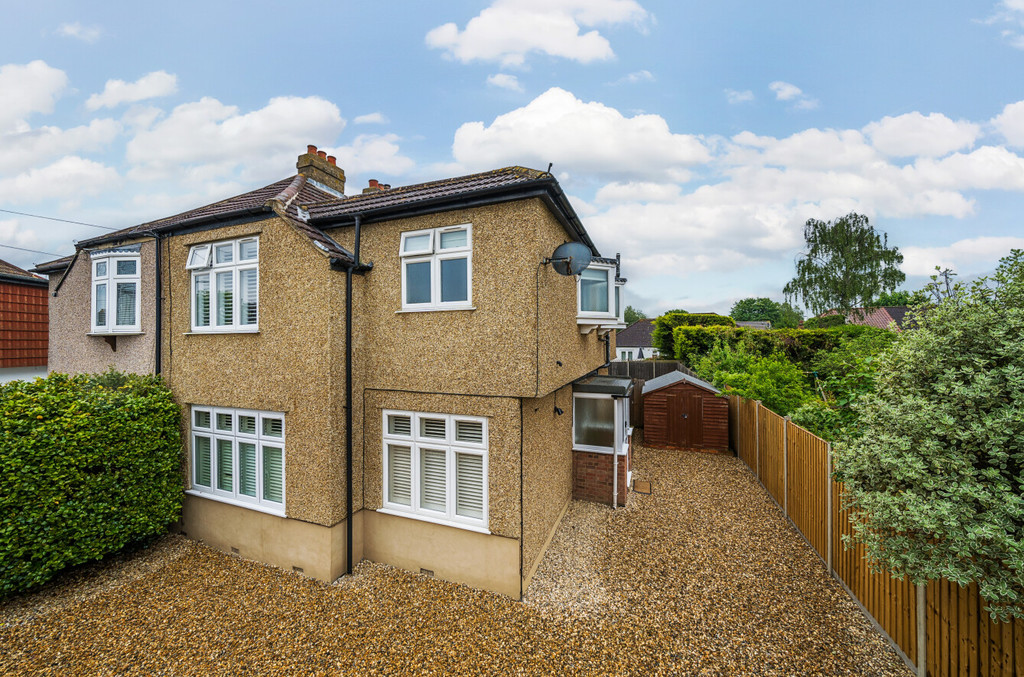 5 bed semi-detached house for sale in Corbylands Road, Sidcup  - Property Image 1