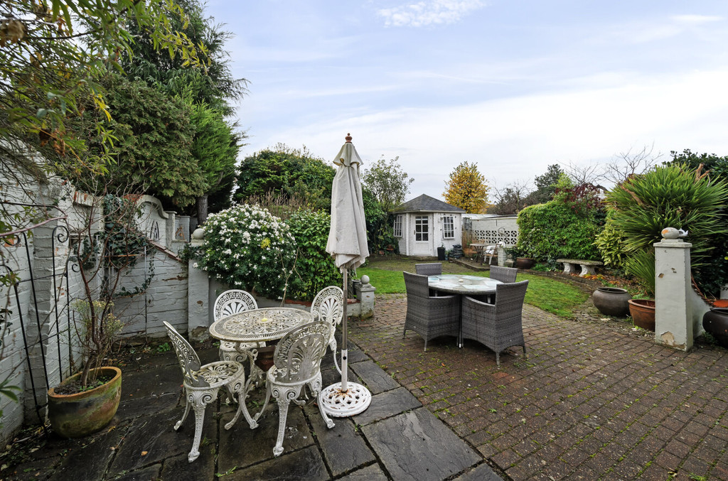 3 bed detached bungalow for sale in Oakley Park, Bexley  - Property Image 14