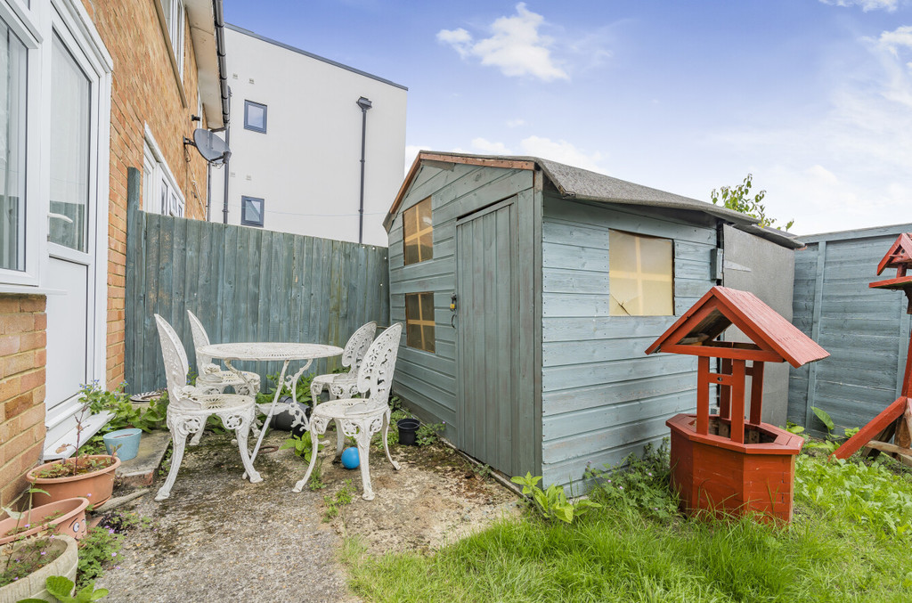 2 bed apartment for sale in Hatherley Road, Sidcup  - Property Image 2