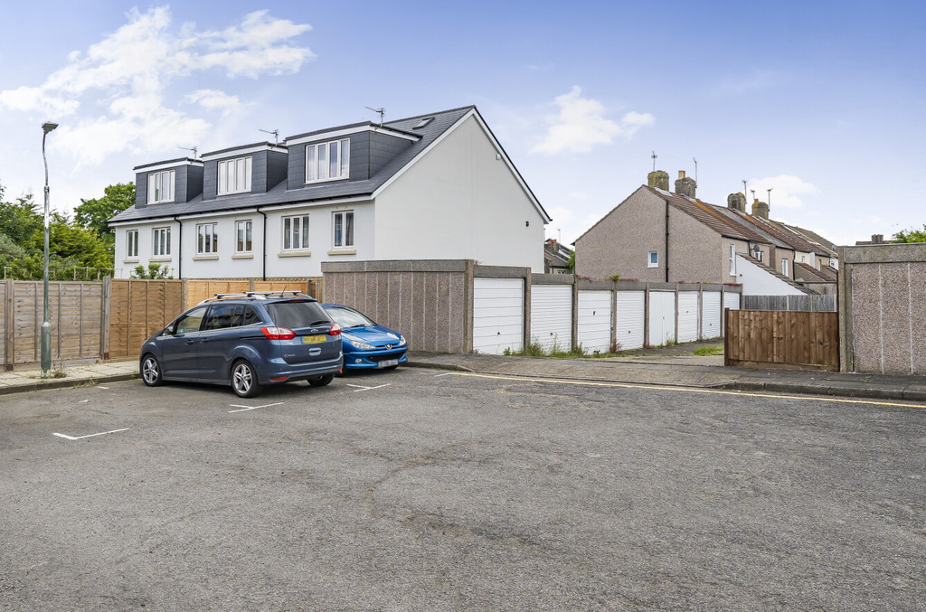 2 bed apartment for sale in Hatherley Road, Sidcup  - Property Image 6