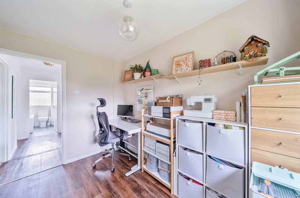 2 bed ground floor maisonette for sale in Bursdon Close, Sidcup  - Property Image 5