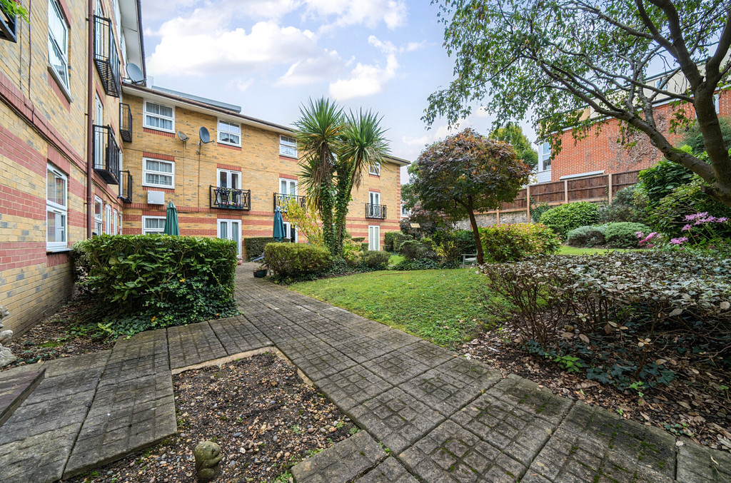 1 bed flat for sale in Station Road, Sidcup  - Property Image 6