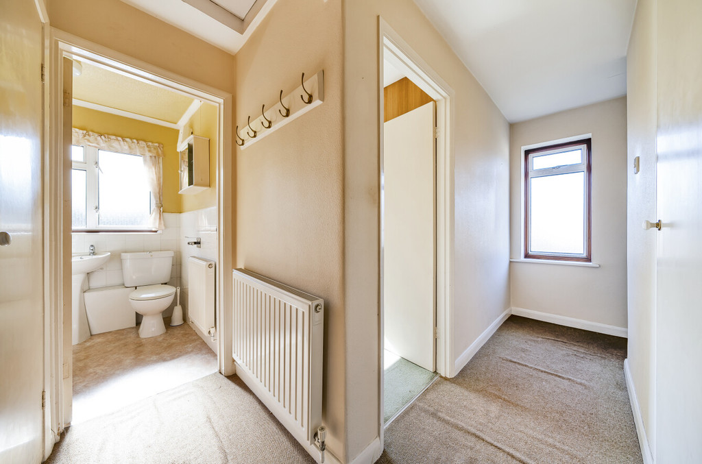 2 bed maisonette for sale in Old Farm Road East, Sidcup  - Property Image 9