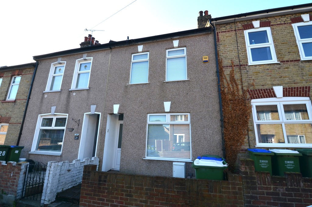 2 bed terraced house to rent in Albany Road, Belvedere  - Property Image 1