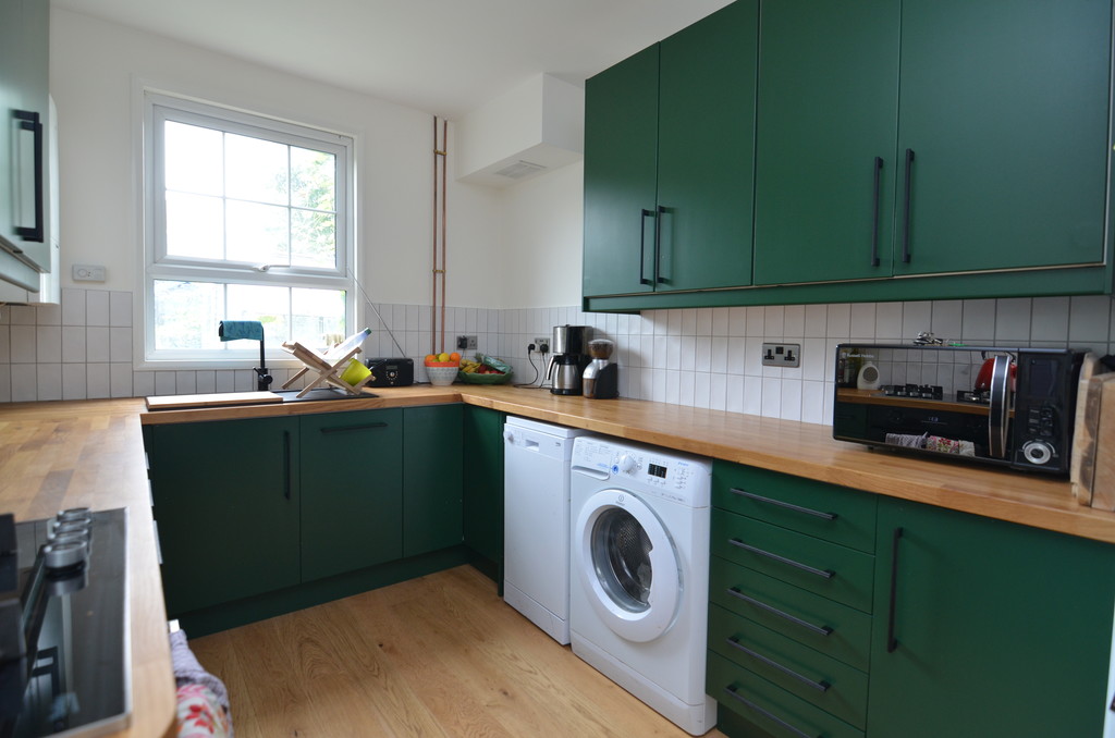 2 bed terraced house to rent in Peel Street, Maidstone  - Property Image 5