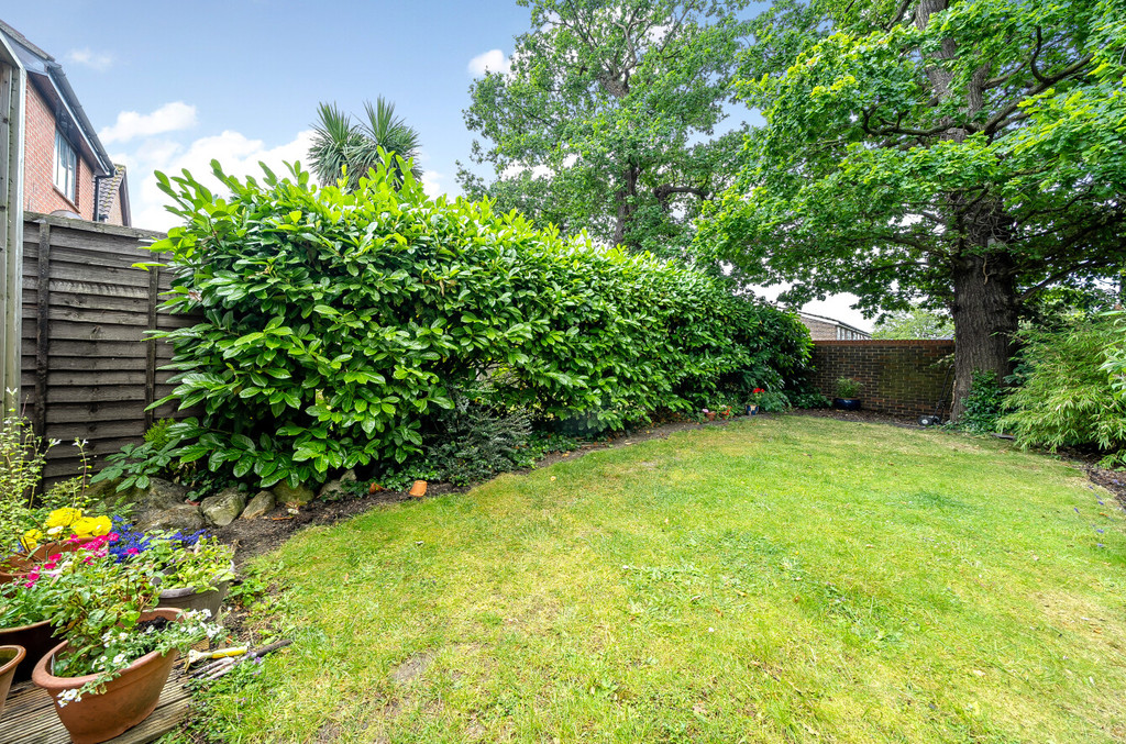 2 bed terraced house for sale in Bay Tree Close, Sidcup  - Property Image 10