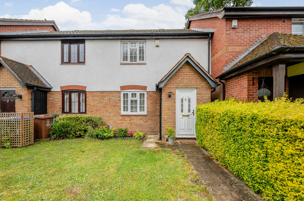 2 bed terraced house for sale in Bay Tree Close, Sidcup  - Property Image 1