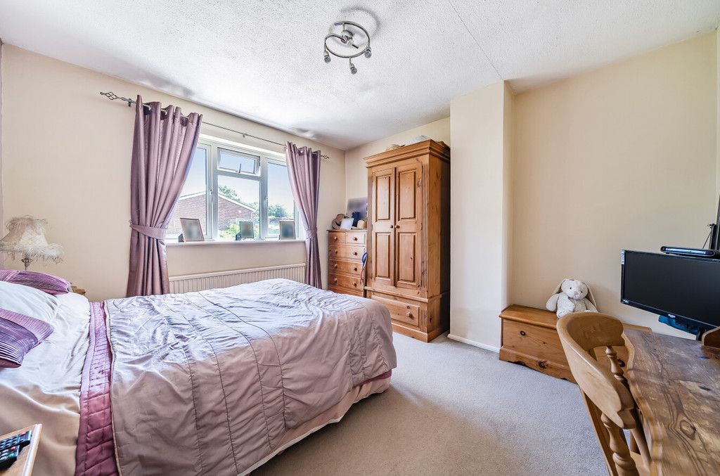 3 bed semi-detached house for sale in Parsonage Lane, Sidcup  - Property Image 6