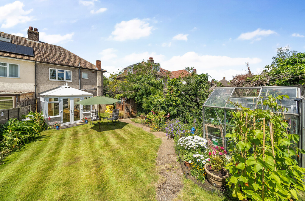 3 bed semi-detached house for sale in Parsonage Lane, Sidcup  - Property Image 11