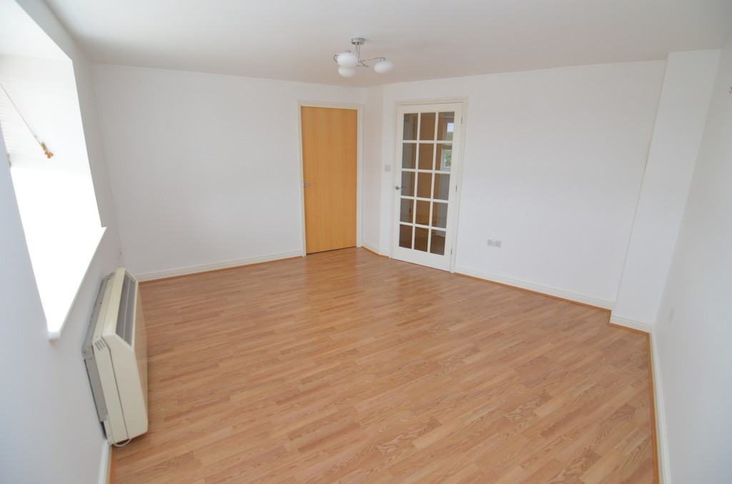 2 bed apartment to rent in Stanley Close, London  - Property Image 1